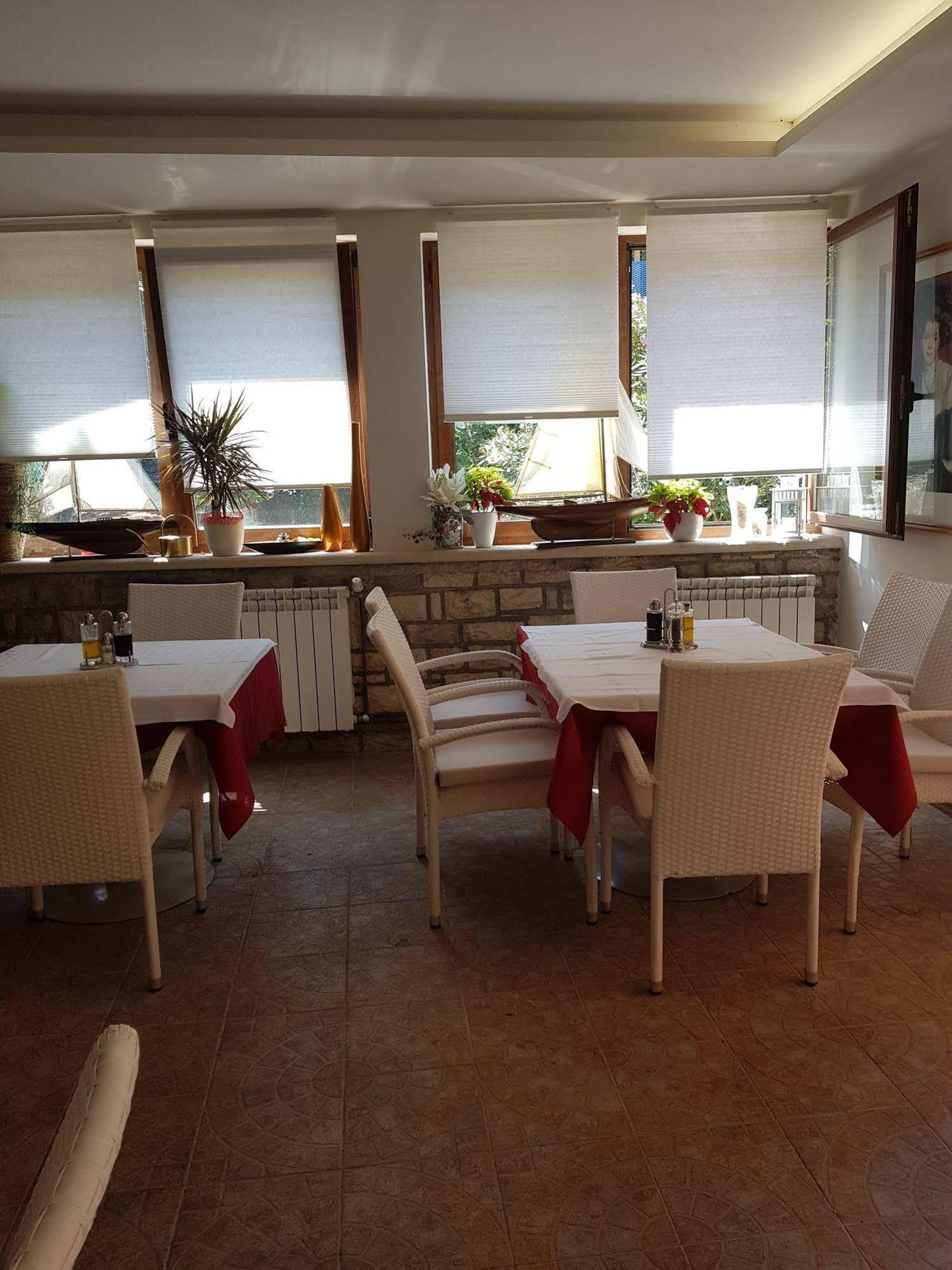 Boutique Hotel Santa Maria Novigrad Istria Exteriér fotografie